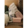 Panier tricoté avec savon liquide au lait d’ânesse et savon 100 g
