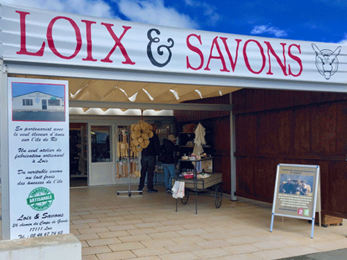 magasin loix et savons au phare des baleines